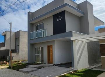 Casa · 109m² · 3 Quartos · 1 Vaga · Imperdível casa em condomínio no bairro Itaqui em Campo Largo-PR: 3 quartos, 1 suíte, 2 salas, 1 ban
