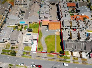 Terreno , Curitiba · Oportunidade Exclusiva no Atuba: Amplo Terreno com Casa Semimobiliado com Potencial Ilimitado!