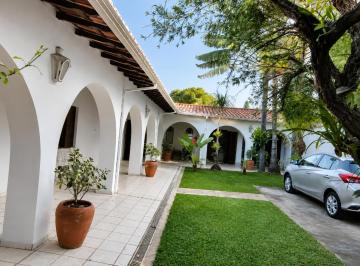 Casa de 3 quartos, Americana · Casa de 281m² no Jardim Bela Vista - Americana