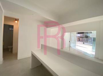 Comercial · 32m² · 1 Vaga · Sala para locação anual em Balneário Camboriú.