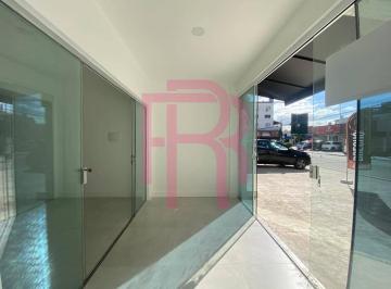 Comercial · 32m² · 1 Vaga · Sala para locação anual em Balneário Camboriú.