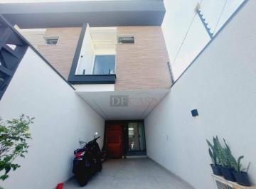 da4a1e91d80cfbd9543c5f67fefad93671a27f71 · Sobrado à Venda na Vila Ré. 3 dormitórios (1 suíte e sacada), 2 vagas de garagem.