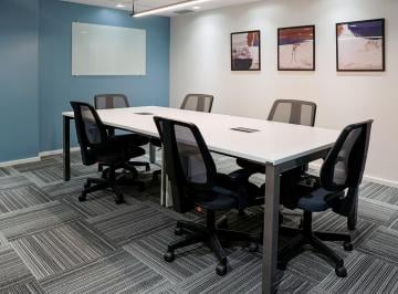 Foto número 1 · Reserve espaço de escritório aberto para empresas de todos os tamanhos em Regus Regus Curitiba Secul