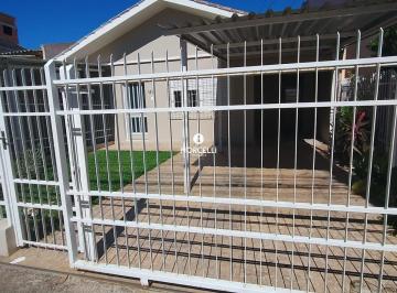Casa · 2 Quartos · 1 Vaga · Casa e Camobi de 2 dormitórios, com ótima localização, proxima a UFSM
