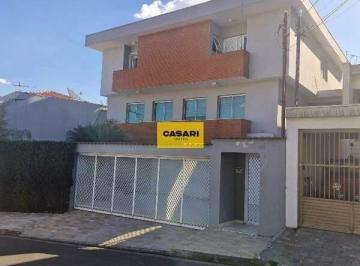 Casa · 424m² · 4 Quartos · 6 Vagas · Sobrado de Alto Padrão com 4 Dormitórios, Piscina e Sauna – Segurança e Lazer Completo