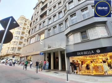 Comercial · 45m² · 1 Quarto · Conjunto/Sala Bairro Centro Histórico