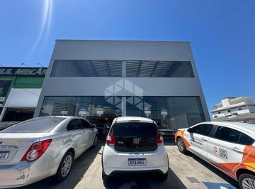 Comercial · 200m² · 4 Vagas · Pavilhão 200M² - para Alugar