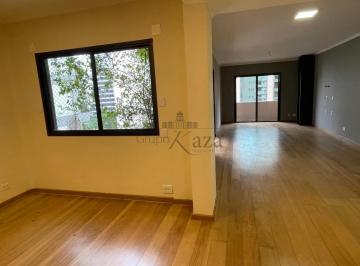 Apartamento · 209m² · 3 Quartos · 3 Vagas · Apartamento - Itaim Bibi - 3 Suítes - 209m².