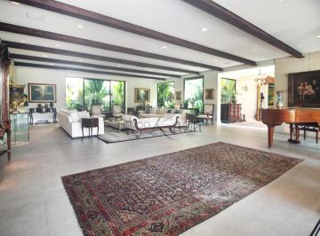 Casa de 3 quartos, São Paulo · Casa - Jardim Paulista - 3 Suítes - 900m².