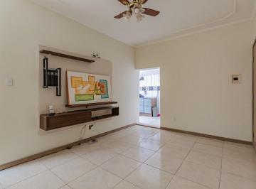 Apartamento · 70m² · 2 Quartos · Térreo com pátio Semimobiliado, 2 Dormitórios, Próximo ao Praia de Belas