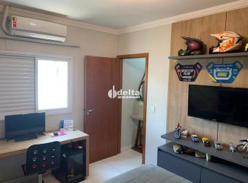 Casa · 90m² · 3 Quartos · 2 Vagas · Casa residencial com 3 quartos sendo 1 suíte disponível para venda no bairro Santa Mônica em Uberlân