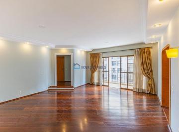 Apartamento · 157m² · 3 Quartos · 2 Vagas · Apartamento com 03 quartos na região de Moema.
