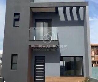 Casa · 126m² · 3 Quartos · 2 Vagas · Sobrado de condomínio, Central Square, Gravataí