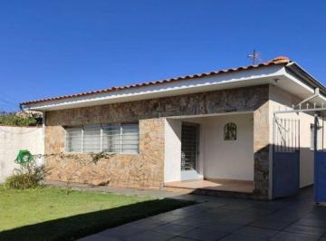 Casa · 177m² · 3 Quartos · 2 Vagas · Casa térrea de 03 dormitórios, sendo 01 suíte, à venda Mogilar, Mogi das Cruzes, SP