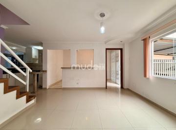 Casa · 92m² · 3 Quartos · 4 Vagas · Sobrado de Fundos com Amplo Quintal Privativo