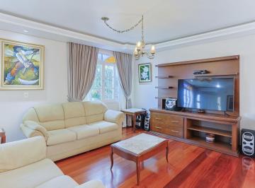 Casa · 295m² · 4 Quartos · 3 Vagas · Casa com 2 suítes à venda na Trindade