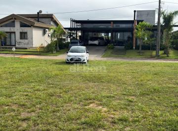 Terreno · 600m² · Condomínio Vila Suiça - Terreno à venda no bairro Vila Suiça - Balneário Rincão/SC