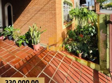 ckjhizi2otqyymnhmme1ngrj_md · Casa 3 quartos com excelente localização no Jardim Santo  André