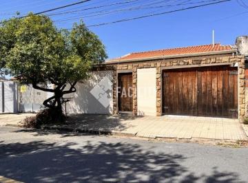 0 · casa à venda em Jardim Carlos Lourenço