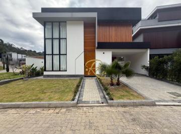 Casa · 165m² · 4 Quartos · 2 Vagas · Casa em Posse, Teresópolis/RJ de 165m² 4 quartos à venda por R$ 1.390.000,00