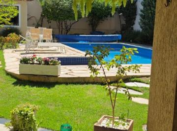 Casa de 4 quartos, Guará · Casa com 1100 m² e 4 quartos à venda em Guara I