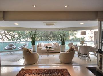 Apartamento de 3 quartos, São Paulo · Apartamento - Itaim Bibi - 3 Suítes - 278m².