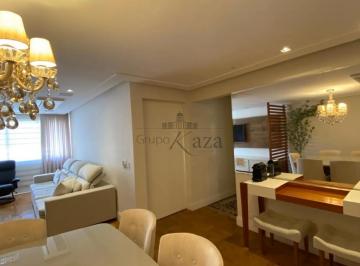 Apartamento de 3 quartos, São Paulo · Apartamento - Jardim Paulista - 3 Dormitórios - 135m².