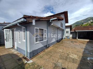Foto 01 · Casa 4 Quartos com Quintal, Alto, Teresópolis