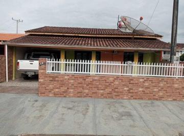 Casa · 160m² · 3 Quartos · 2 Vagas · Casa BALNEÁRIO BARRA DO SUL - SC
