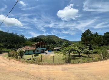 Casa · 195m² · 5 Quartos · 2 Vagas · Casa  BENEDITO NOVO - SC