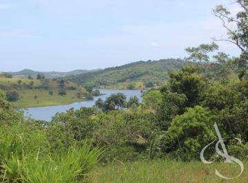 Sítio beira Barragem Santa Helena – 20,1 ha estruturados, casa sede charmosa e energia solar – Mata de São João – R$ 1.300.000 · Sítio beira Barragem Santa Helena – 20,1 ha estruturados, casa sede charmosa e energia solar – Mata 