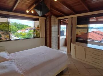 Apartamento · 130m² · 3 Quartos · Apartamento à venda - em Canasvieiras