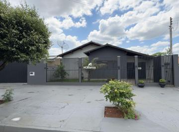 Casa · 251m² · 3 Quartos · 5 Vagas · Excelente casa à venda em Itaporã MS