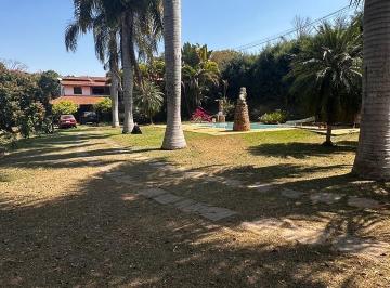 Foto 01 · Chácara à venda em Araçoiaba da Serra - SP: 3 quartos, 1 suíte, 2 salas, 2 banheiros, 450m² na Zona