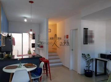 Casa · 80m² · 2 Quartos · 2 Vagas · Oportunidade - Casa Sobrado - Chácaras Pousada do Vale - Vilaggio dos Lagos - 2 Dormitórios - 80m².