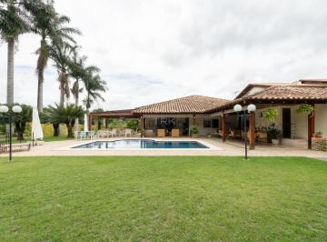 Casa · 713m² · 4 Quartos · 4 Vagas · Um lugar que já deu certo. E continua dando.