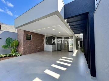 Casa · 200m² · 3 Quartos · 2 Vagas · CASA COM 1 SUÍTE E 2 QUARTOS NO JARDIM ORIENTAL EM MARINGÁ - PR