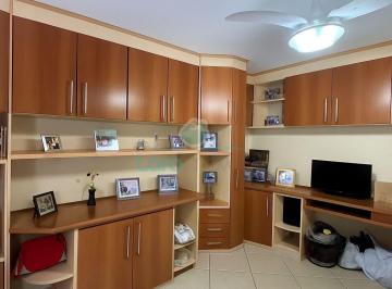 Apartamento · 80m² · 3 Quartos · Apartamento em Centro - Macaé, RJ