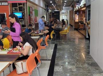 Imagem das lojas · Loja no Alpha Shopping com área externa – Alphaville