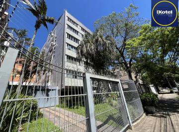 Apartamento · 210m² · 3 Quartos · 2 Vagas · Apartamento de 3 quartos, suíte e 2 vagas de garagem no bairro Auxiliadora POA
