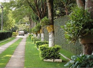 Comercial · 4206m² · 40 Quartos · Dinastya Hotel à Venda em Jundiaí: 32.000m² de Área