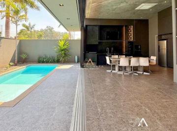 hjgsy8i2oge0ztvkmwq3mtk3_md · Casa à venda no Village La Montagne, com 3 suítes