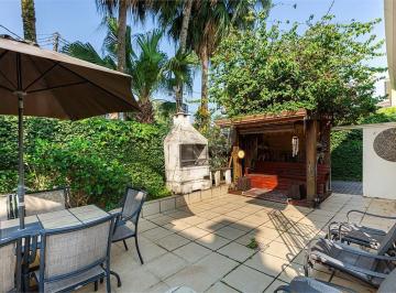 Casa · 479m² · 4 Quartos · 3 Vagas · Sobrado com 4 quartos à venda em Pacaembu - SP