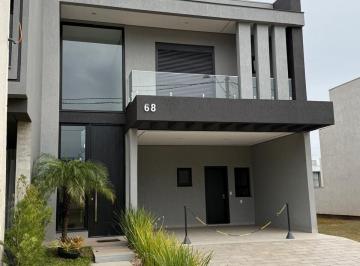 Casa · 170m² · 3 Quartos · 4 Vagas · Belíssimo sobrado à venda no bairro Central Park - Cachoeirinha/RS