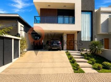 Sobrado à venda no Mosaico Essence Piscina aquecid · Sobrado à venda no Mosaico Essence Piscina aquecida, 3 suítes e móveis planejados