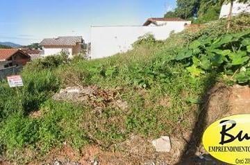 Foto 01 · Terreno com frente diferenciada no bairro Petrópolis - Joinville/SC