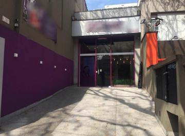 Comercial · 150m² · 3 Vagas · Loja na Avenida Professor Alfonso Bovero, N. 1107 • 150 m²