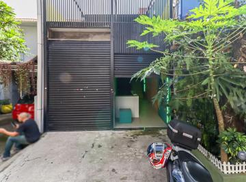 Comercial · 130m² · 6 Quartos · 1 Vaga · Casa comercial na Rua Comendador Miguel Calfat, N. 322 • 130 m²