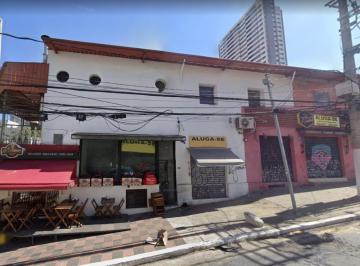 Comercial · 49m² · Loja na Rua Cardeal Arcoverde, N. 276 • 49 m²