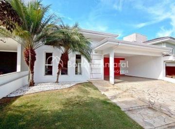 Casa · 179m² · 3 Quartos · 4 Vagas · Casa Térrea à Venda no Condomínio Madre Maria Vilac em Valinhos/SP